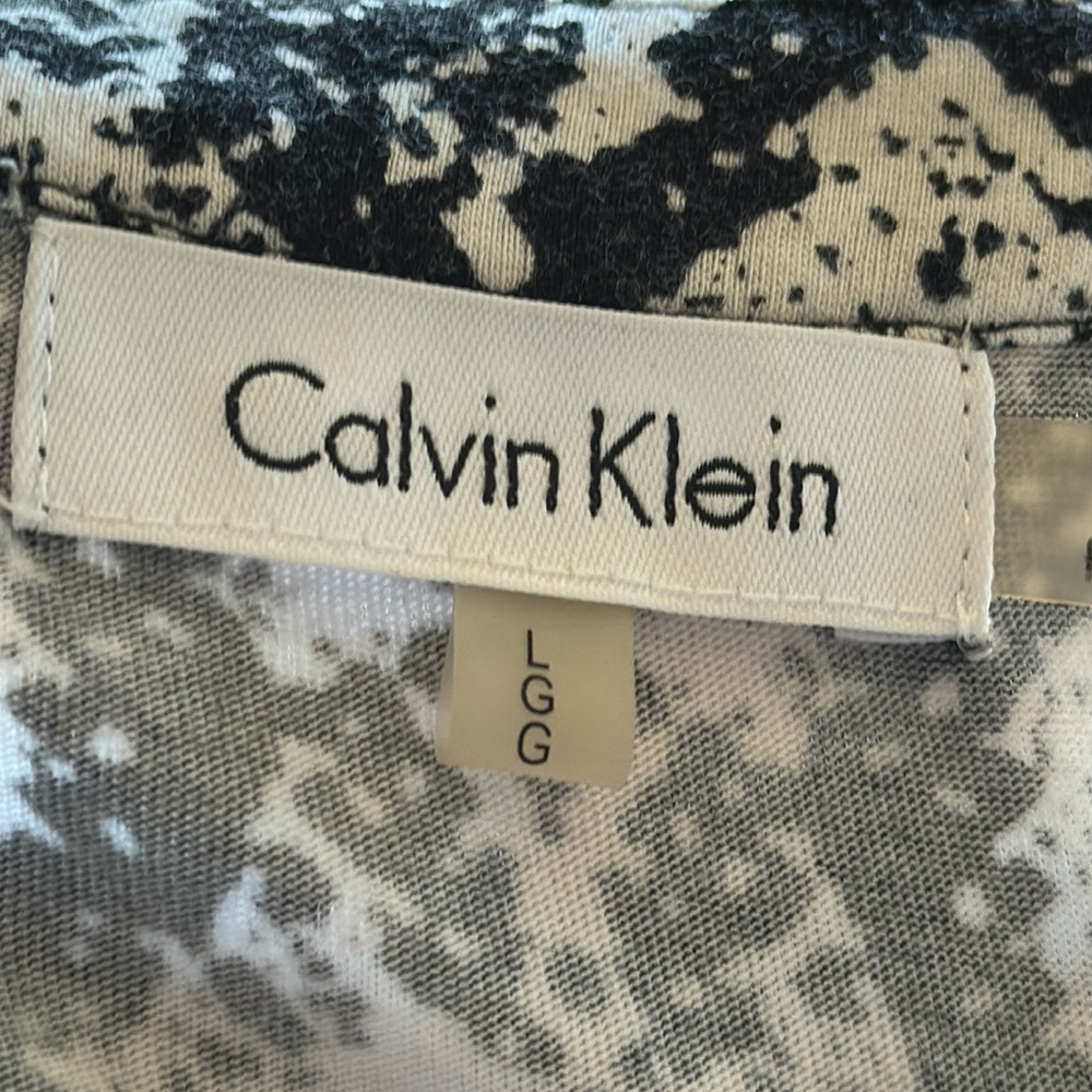Calvin Klein Pull Over Partial Front Zip Stylized… - image 5